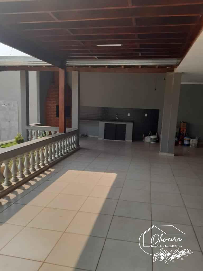 Linda Residência no Jardim Bela Vista Sílvia Oliveira Imóveis